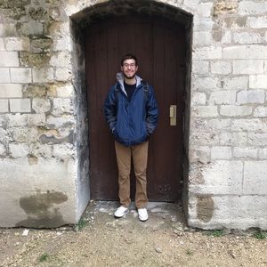 Meet your Posher, Brett